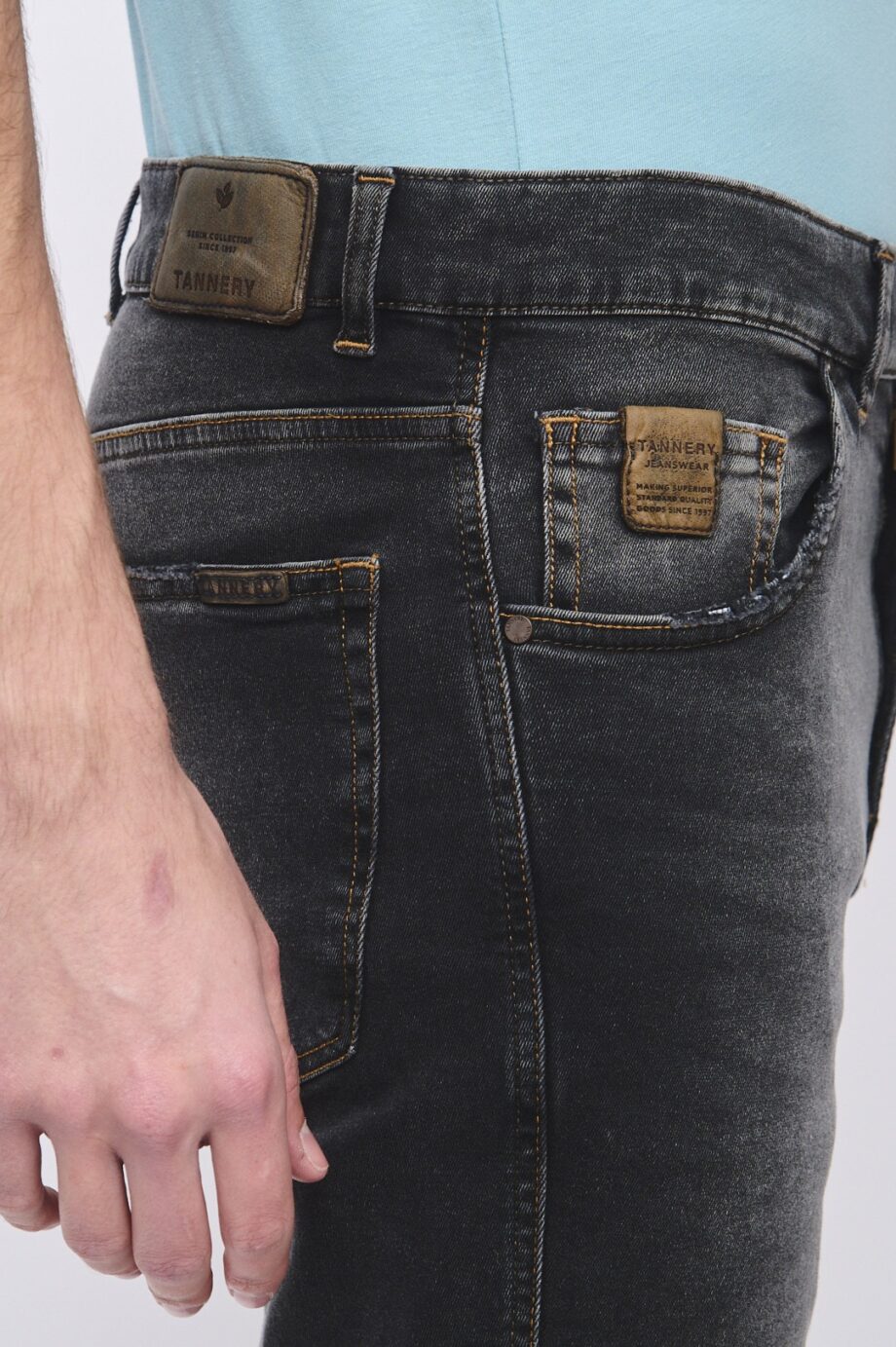 Jean regular plus gastado