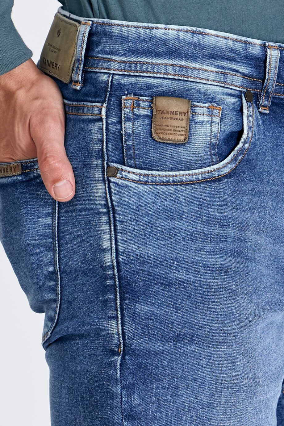 Jean regular fit azul matizado