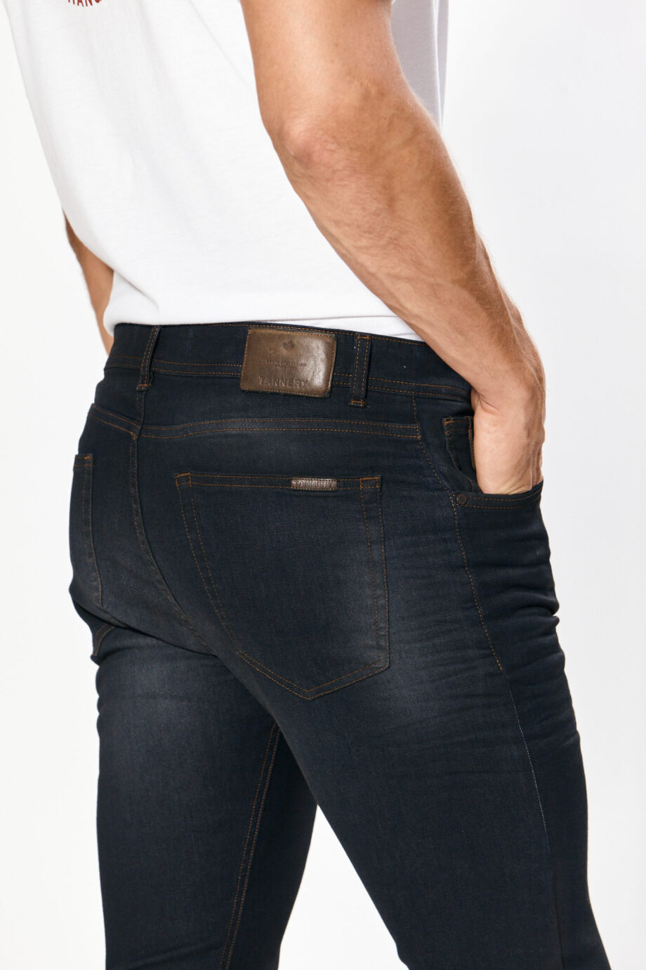 Jean slim fit azul matizado